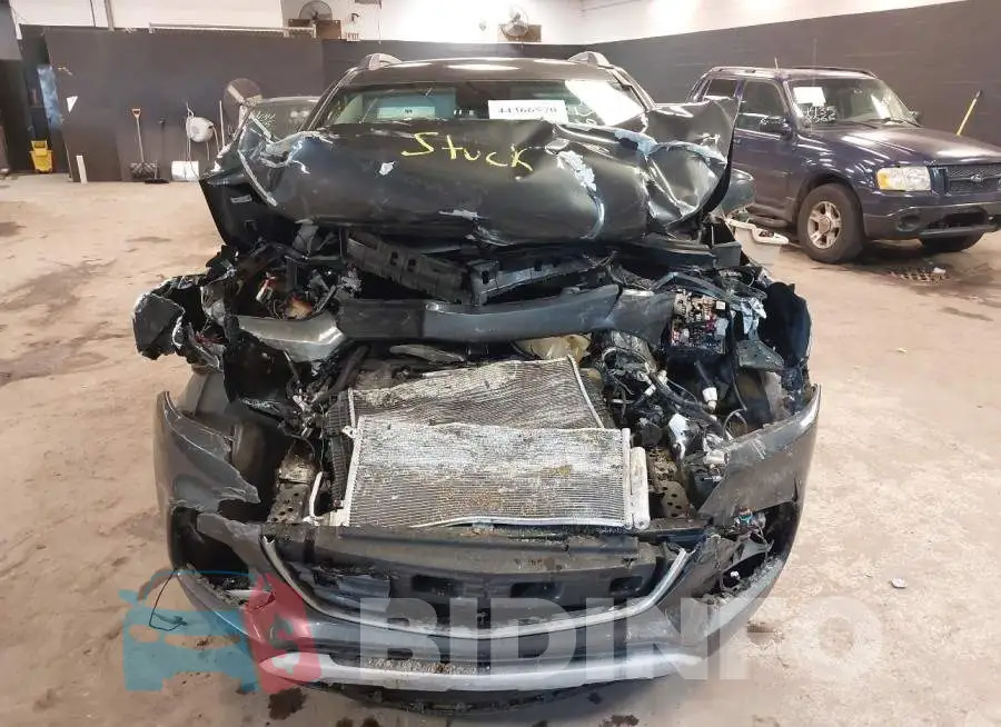 3GNCJLSB4HL271885 Photo# 12