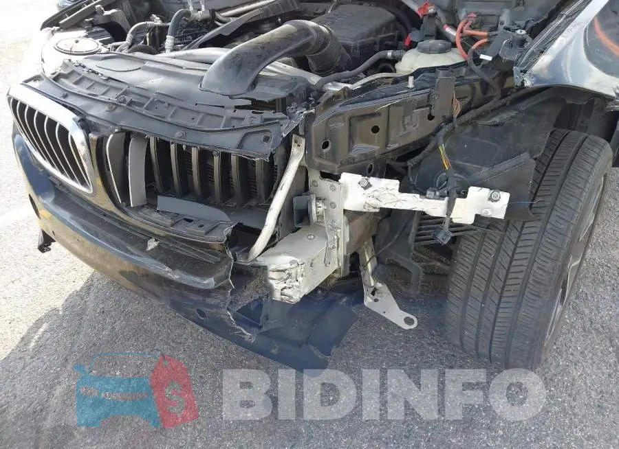 5UXKR2C5XJ0Z14368 Photo# 6