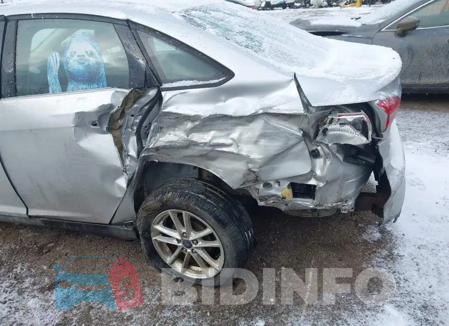 1FADP3F23GL377797 Photo# 6