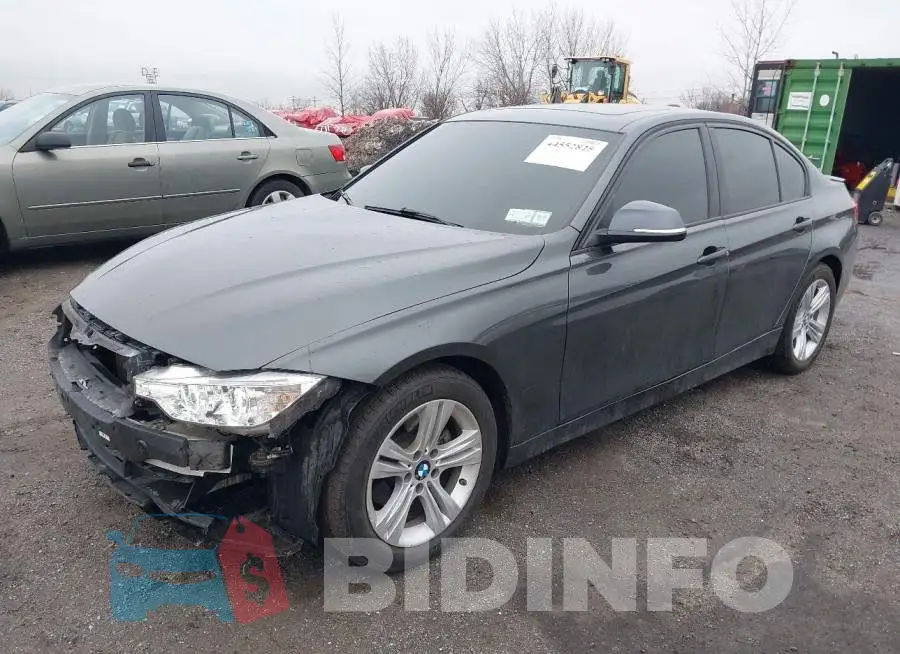 WBA8E3G51GNT78023 Photo# 2