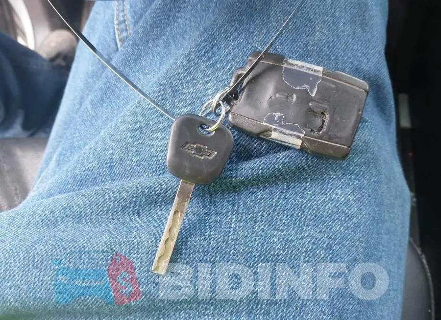 1GNSCBKC8GR247119 Photo# 11