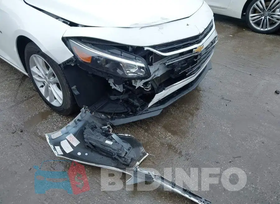 1G1ZD5ST6JF122885 Photo# 6