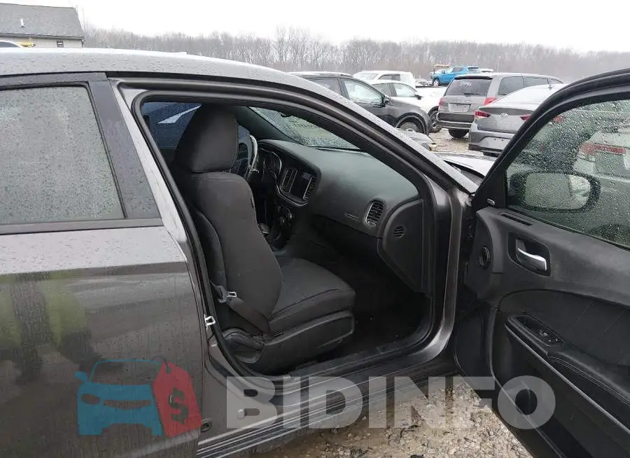 2C3CDXJG8HH505754 Photo# 5