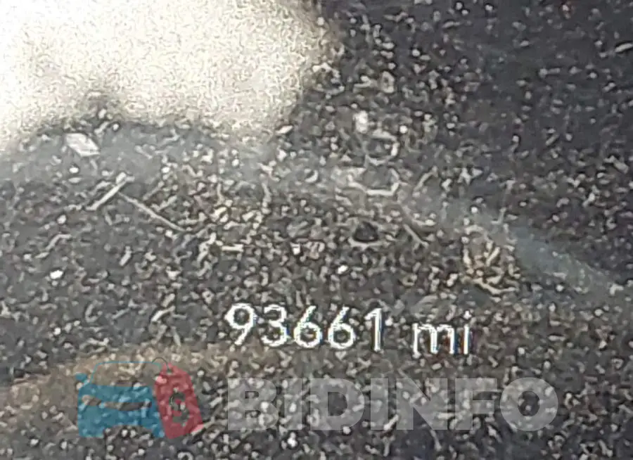 2C3CDZAG2GH184014 Photo# 15