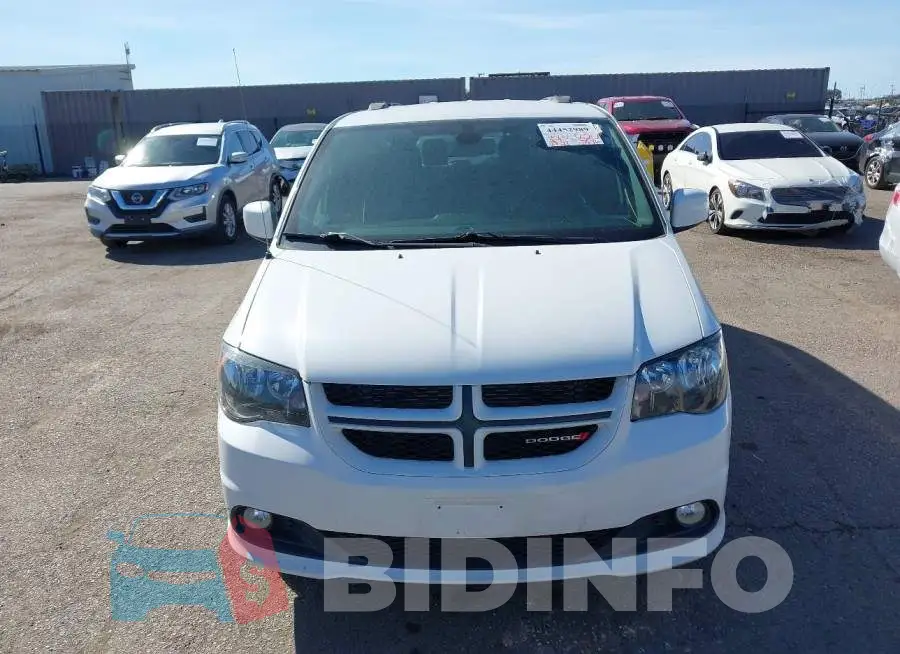 2C4RDGEG8KR739913 Photo# 12
