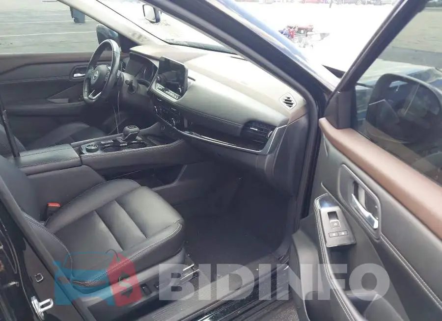 5N1BT3CB4PC840687 Photo# 5