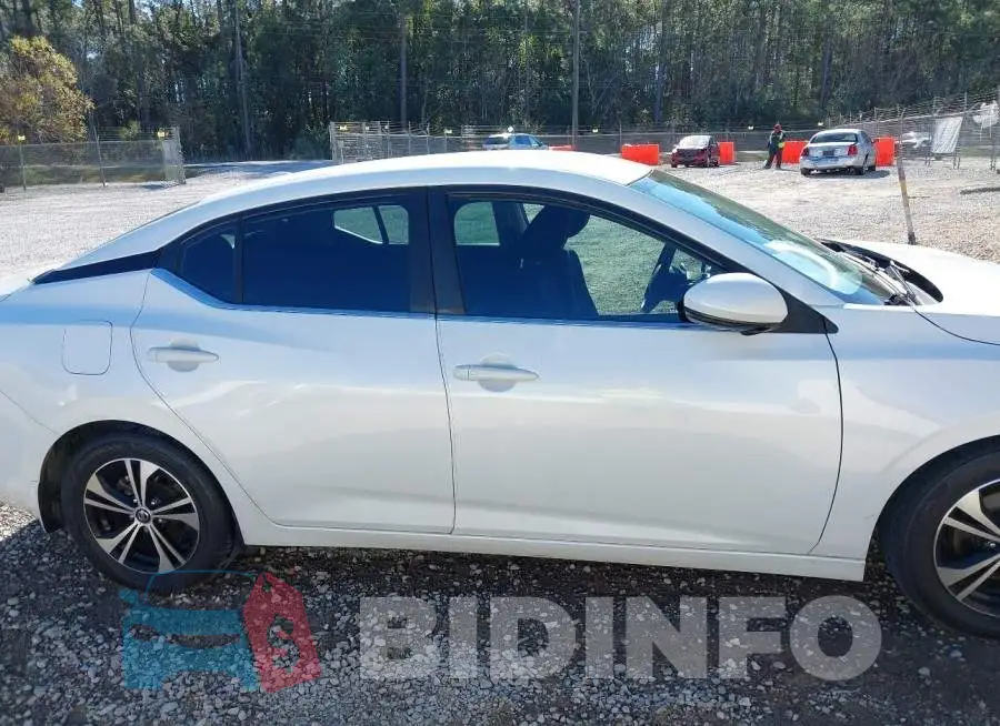 3N1AB8CV2LY213856 Photo# 14