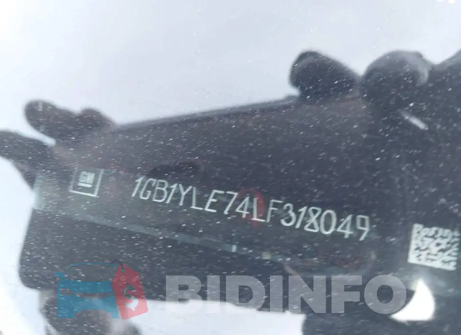 1GB1YLE74LF318049 Photo# 9