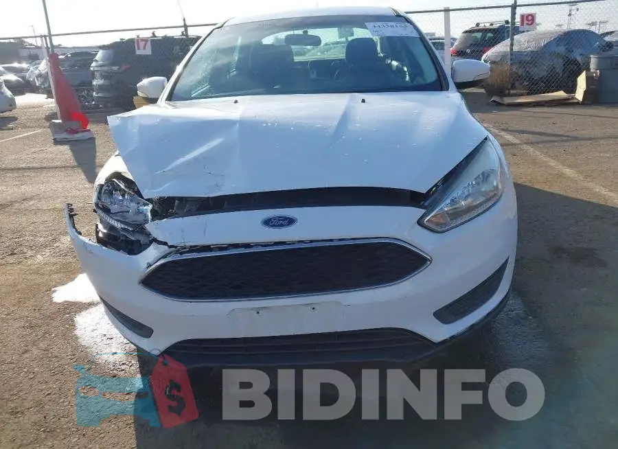 1FADP3F21GL268321 Photo# 6