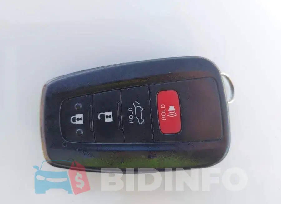 2T3A1RFV8NW268127 Photo# 11