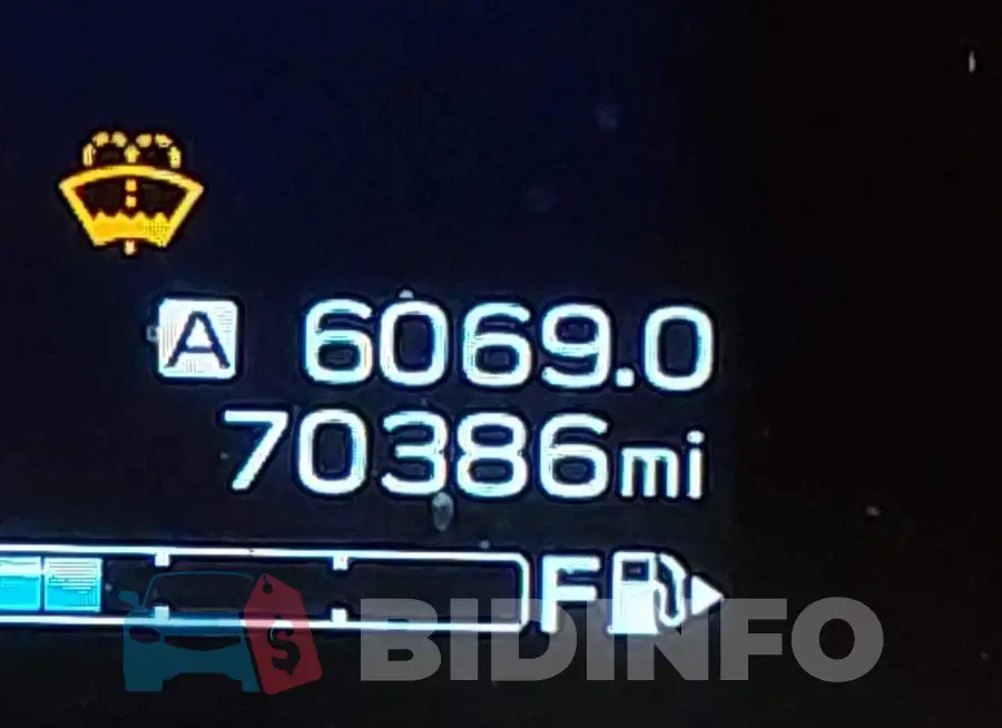 4S3GTAD69K3749813 Photo# 16