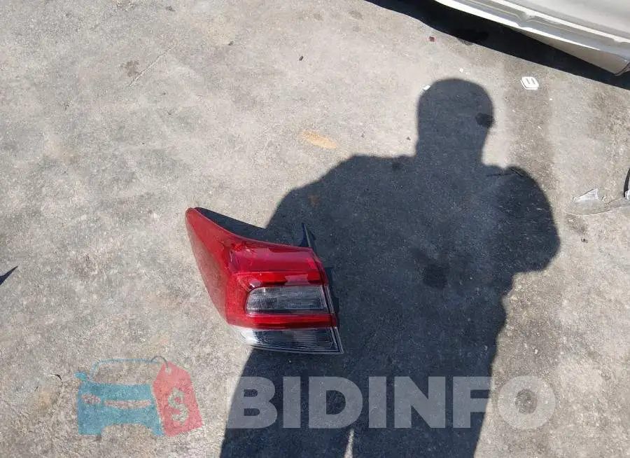 JF2GTHRC9PH255115 Photo# 11