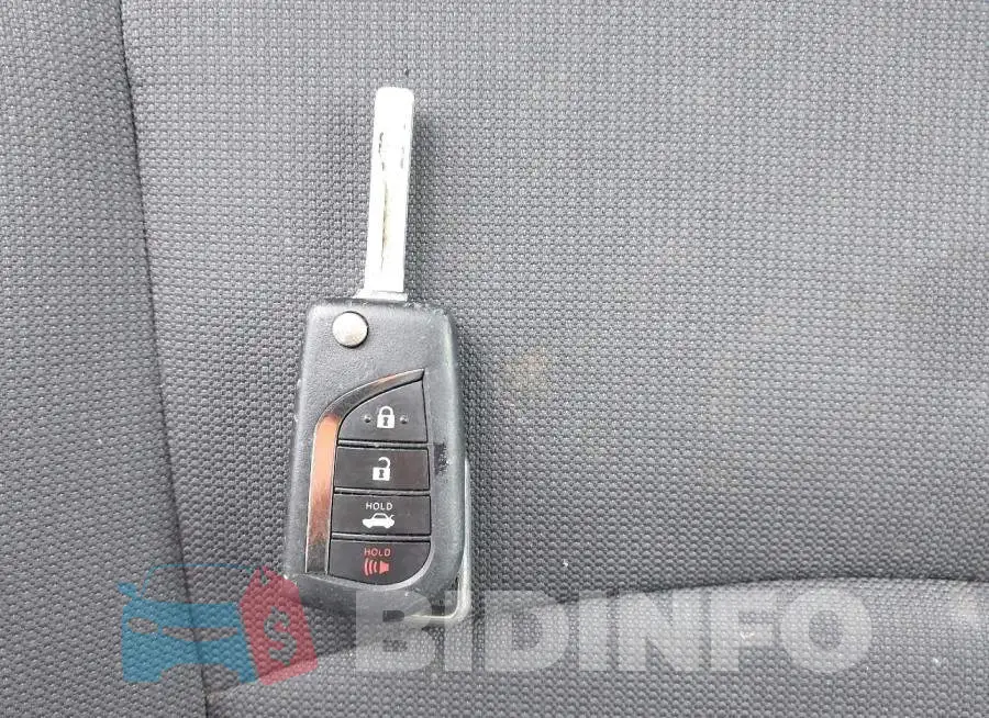5YFEPMAE2NP286112 Photo# 11