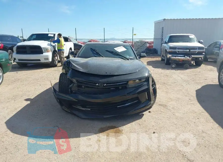 1G1FB1RS4J0142019 Photo# 12