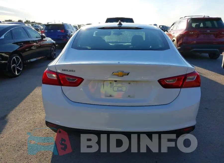 1G1ZB5ST6KF190708 Photo# 16