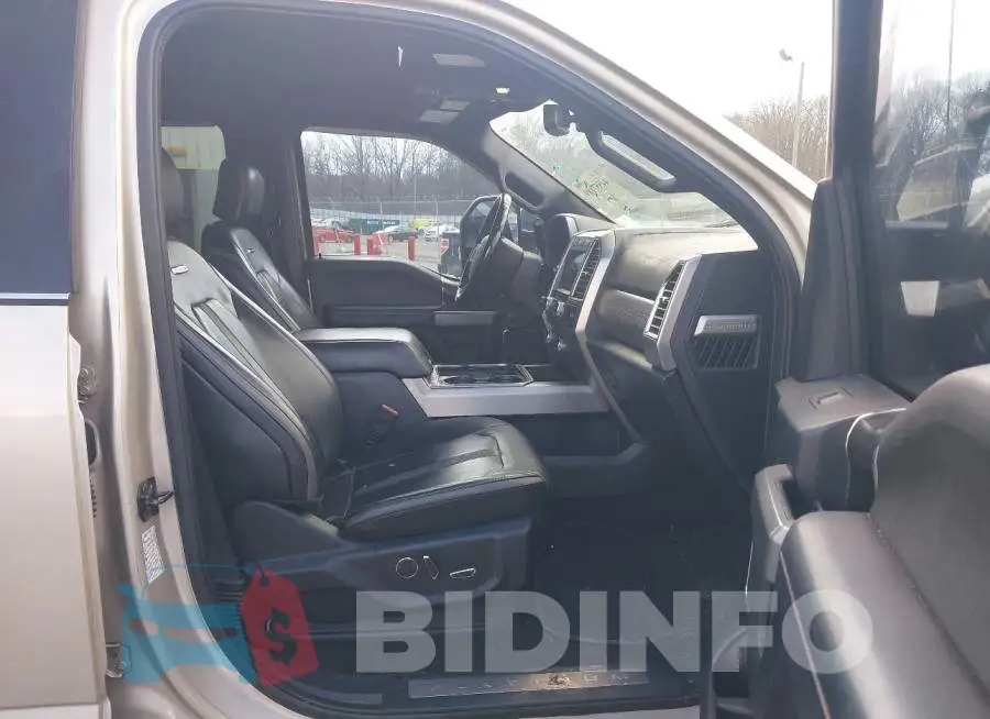 1FT8W4DT6JEB79601 Photo# 6