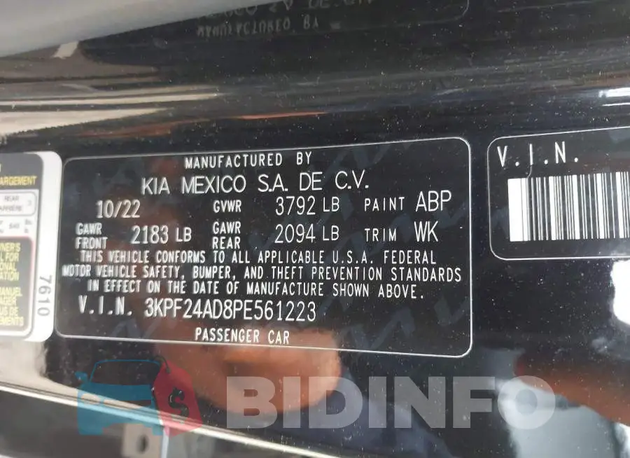 3KPF24AD8PE561223 Photo# 9