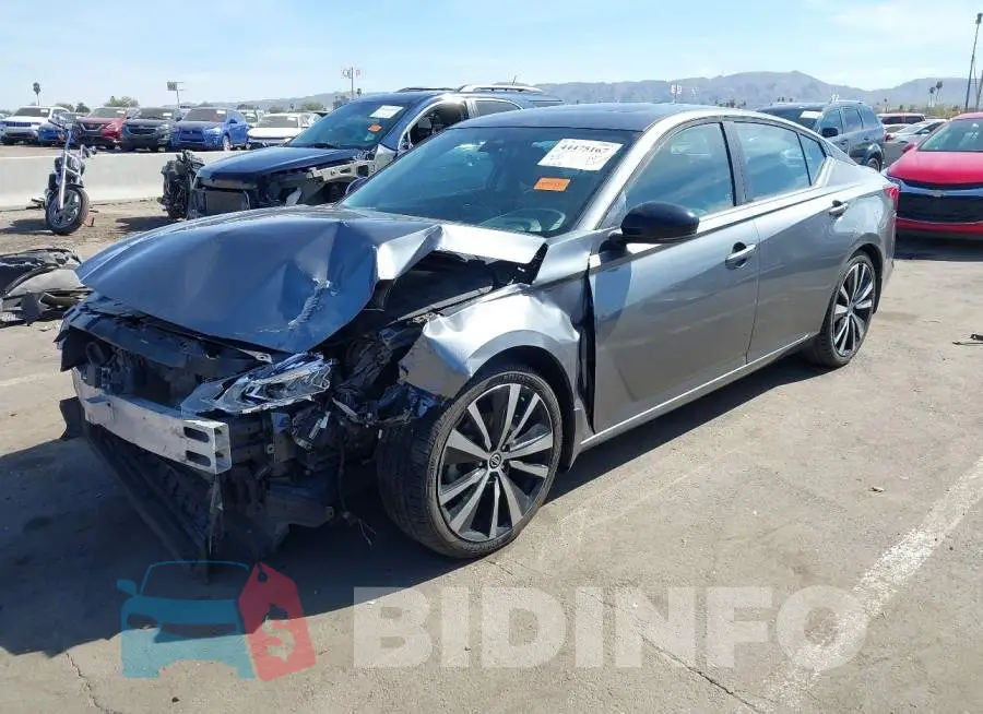 1N4BL4CV5LC190871 Photo# 2
