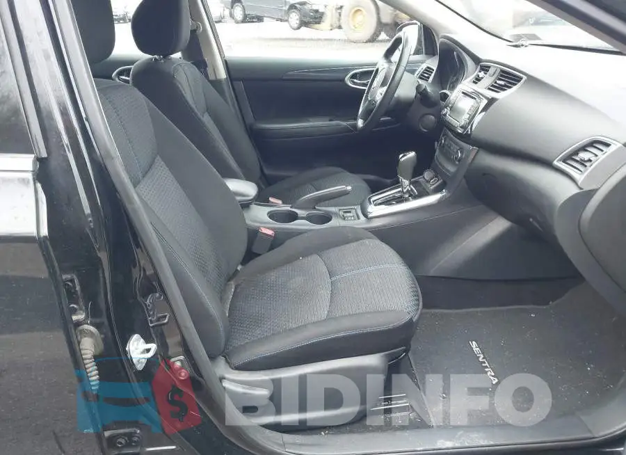 3N1AB7AP8GY261074 Photo# 5