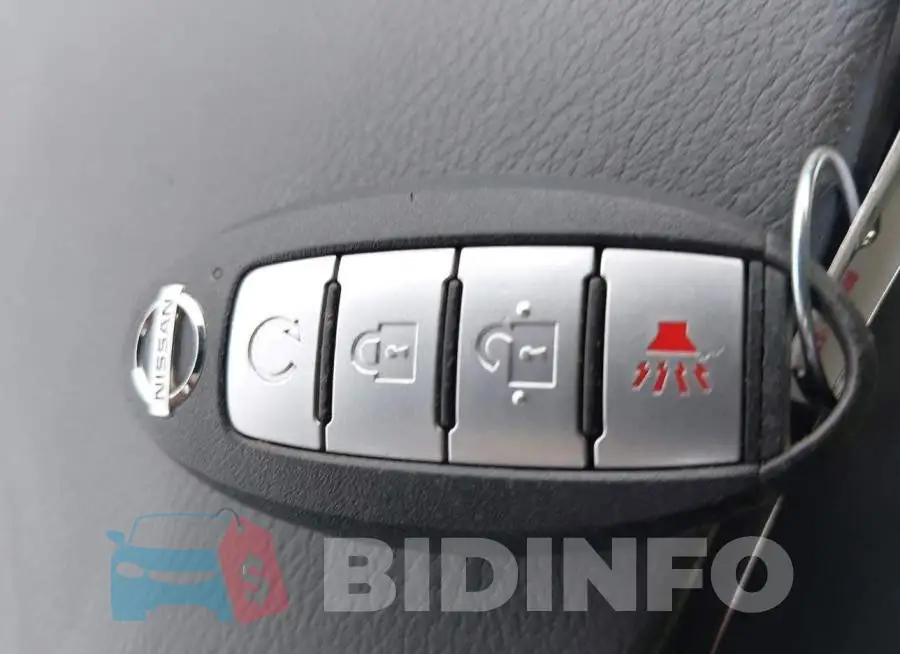 3N1CP5CU3KL528614 Photo# 11