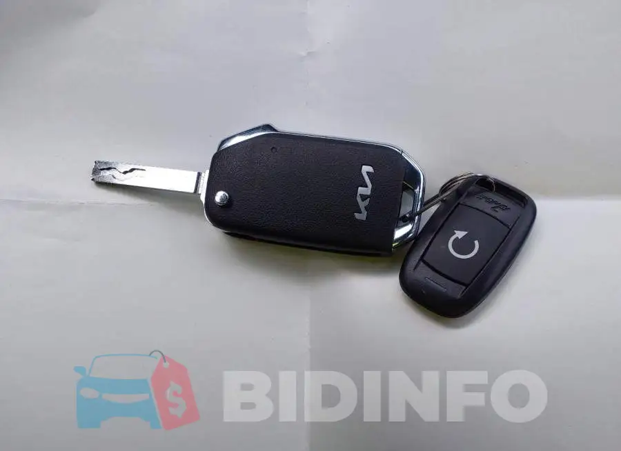 3KPF24AD2RE754180 Photo# 11