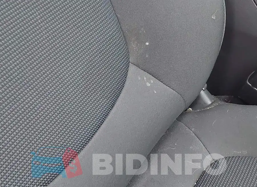 4T3LWRFV5NU065755 Photo# 13