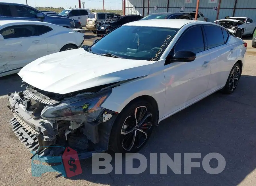 1N4BL4CV7PN308073 Photo# 2