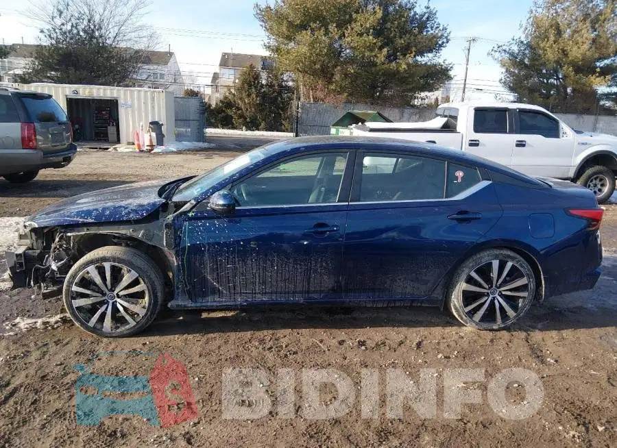 1N4BL4CV9KC166586 Photo# 14