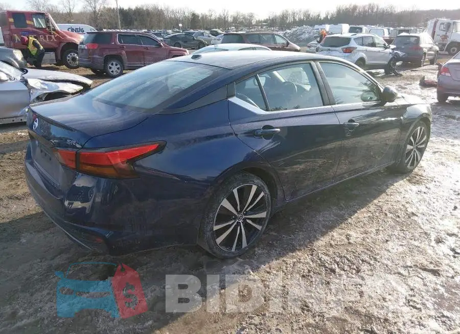 1N4BL4CV9KC166586 Photo# 4
