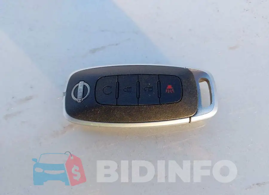 JN8BT3BBXPW477241 Photo# 11
