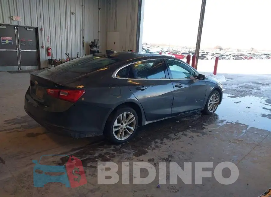 1G1ZD5ST6JF145437 Photo# 4