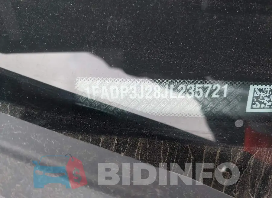 1FADP3J28JL235721 Photo# 9