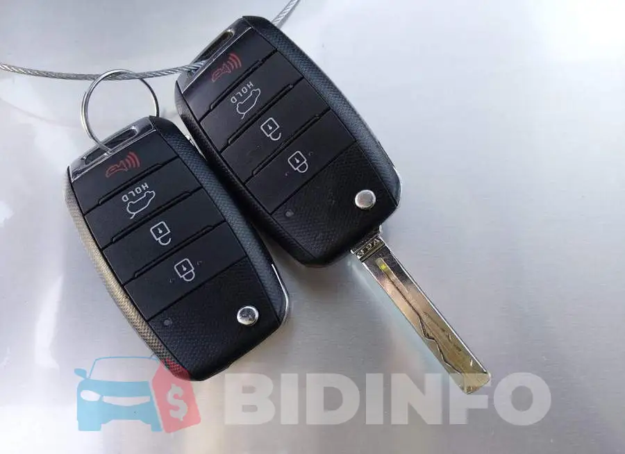 KNDJN2A23G7388053 Photo# 11