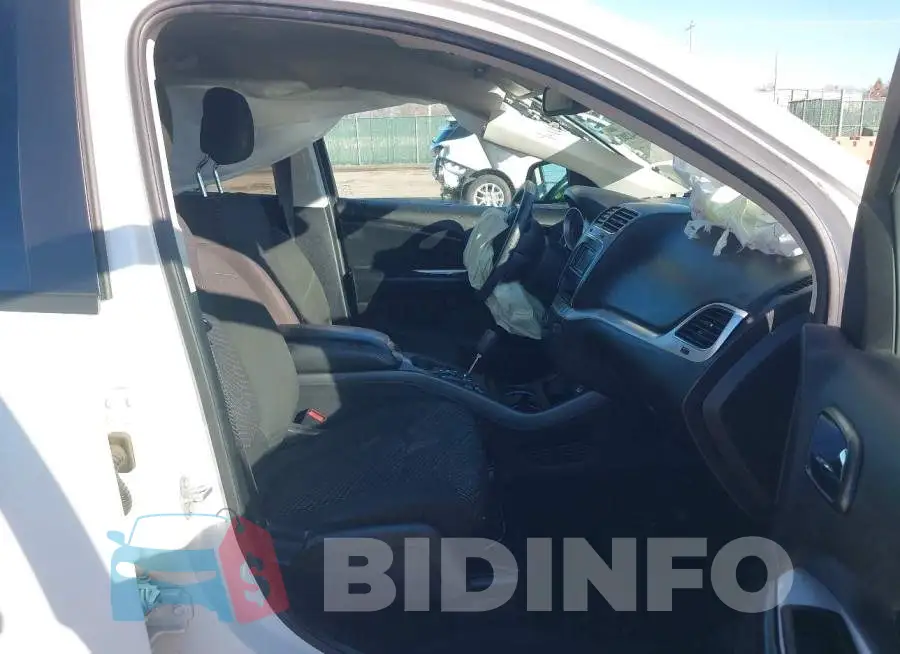 3C4PDCAB2LT181792 Photo# 5