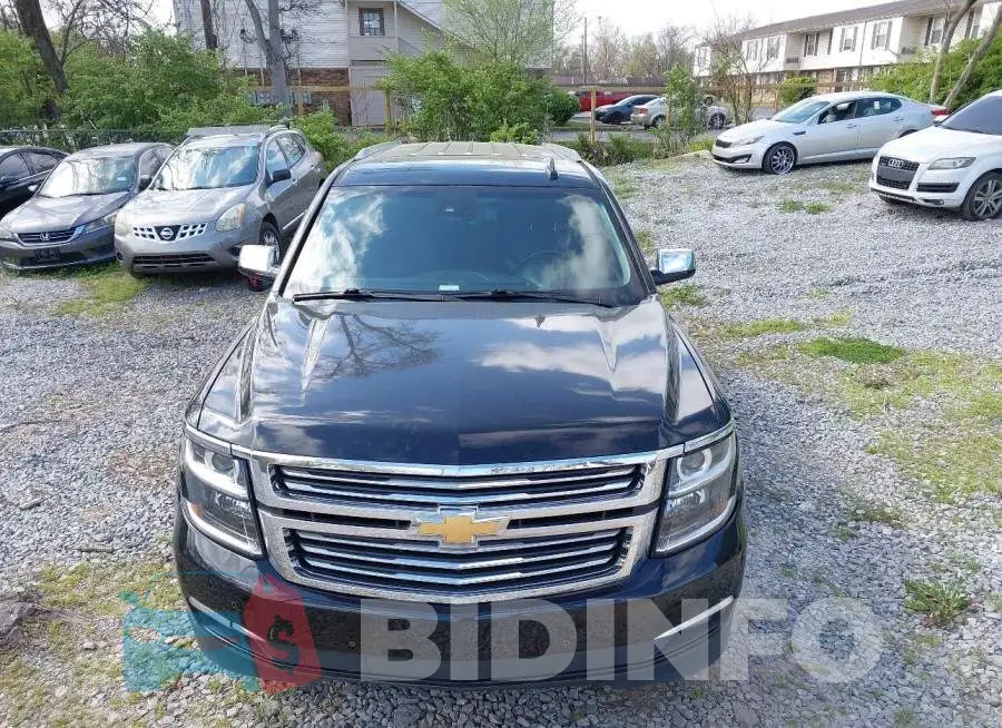 1GNSCJKC3GR112947 Photo# 6