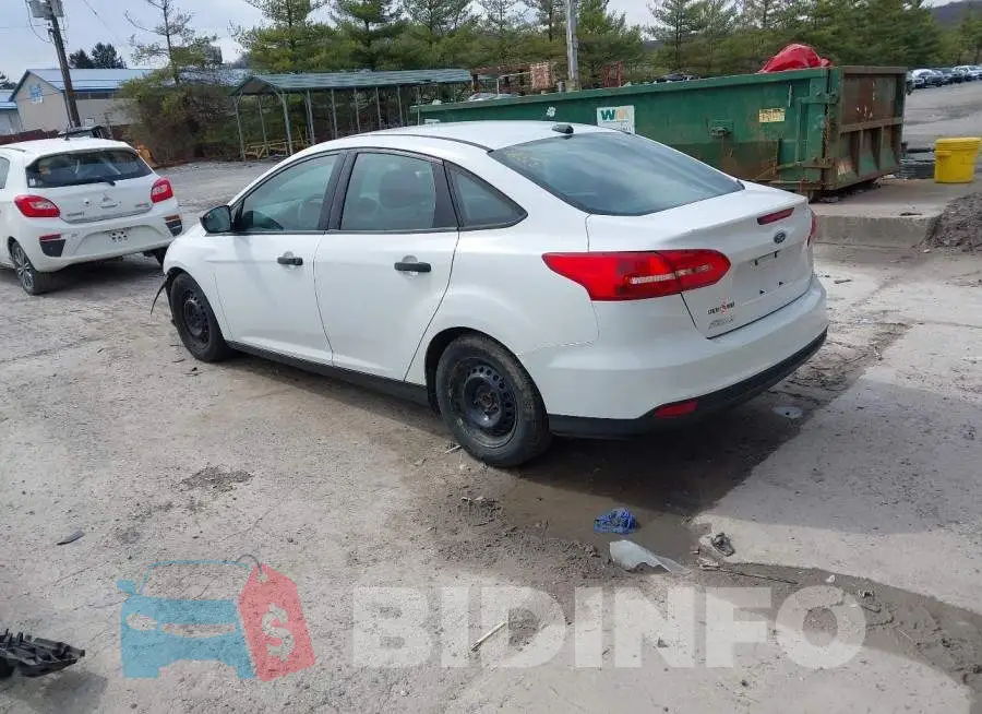1FADP3E29GL210507 Photo# 3