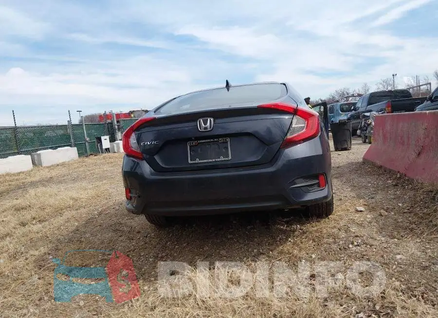 2HGFC2F76HH577481 Photo# 16