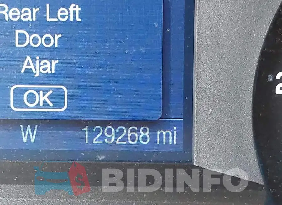2FMGK5B80JBA06742 Photo# 16