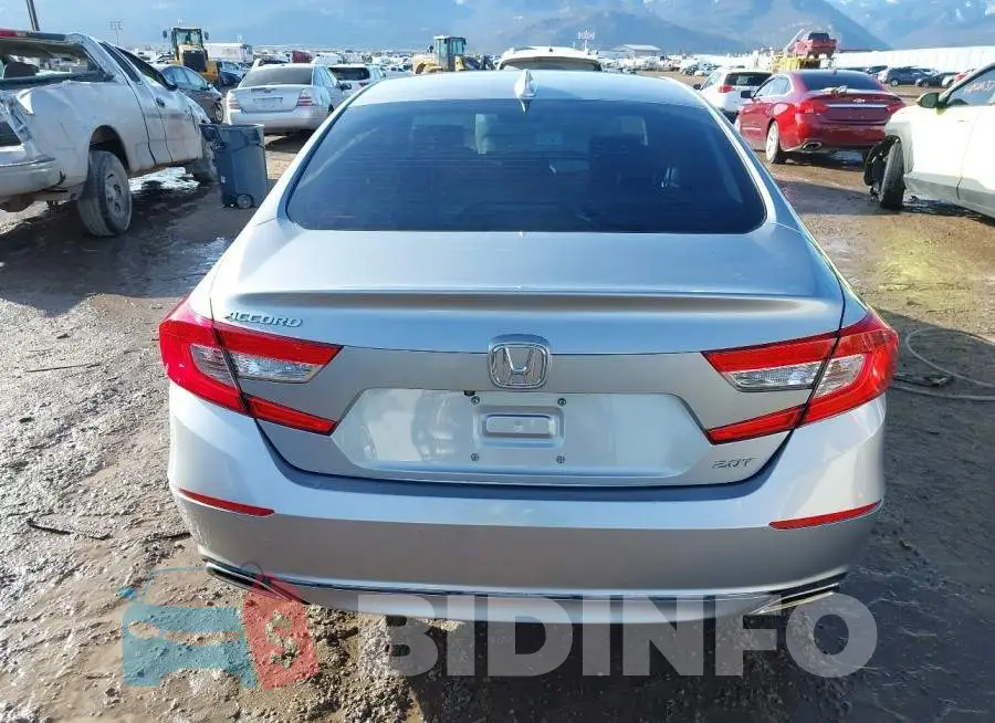 1HGCV2F56KA019289 Photo# 16