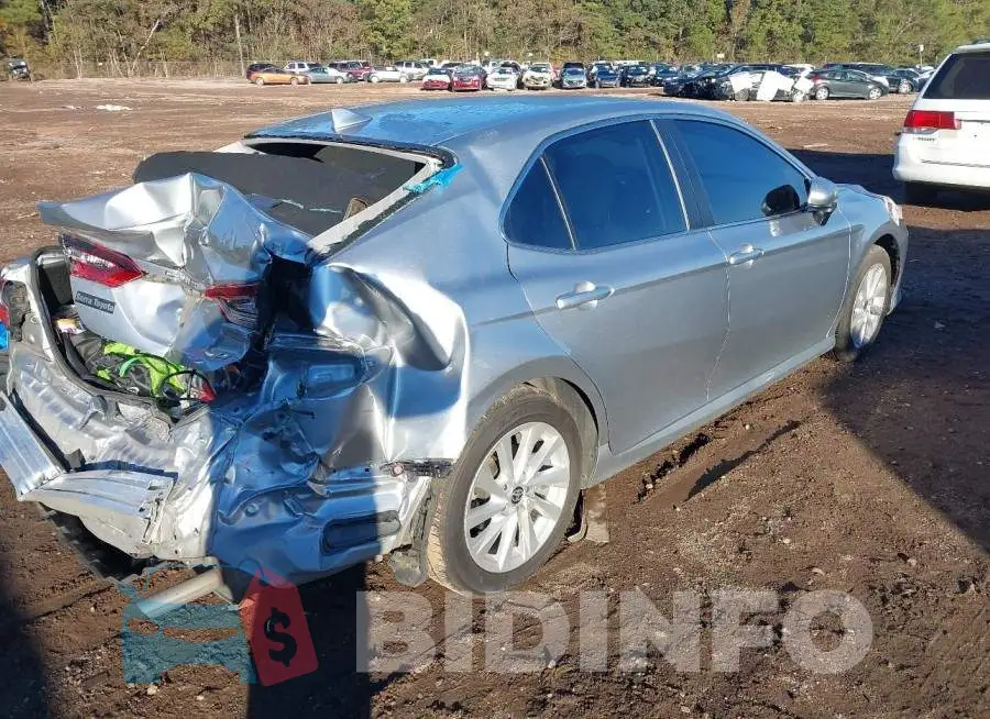 4T1C11AK2PU821650 Photo# 4