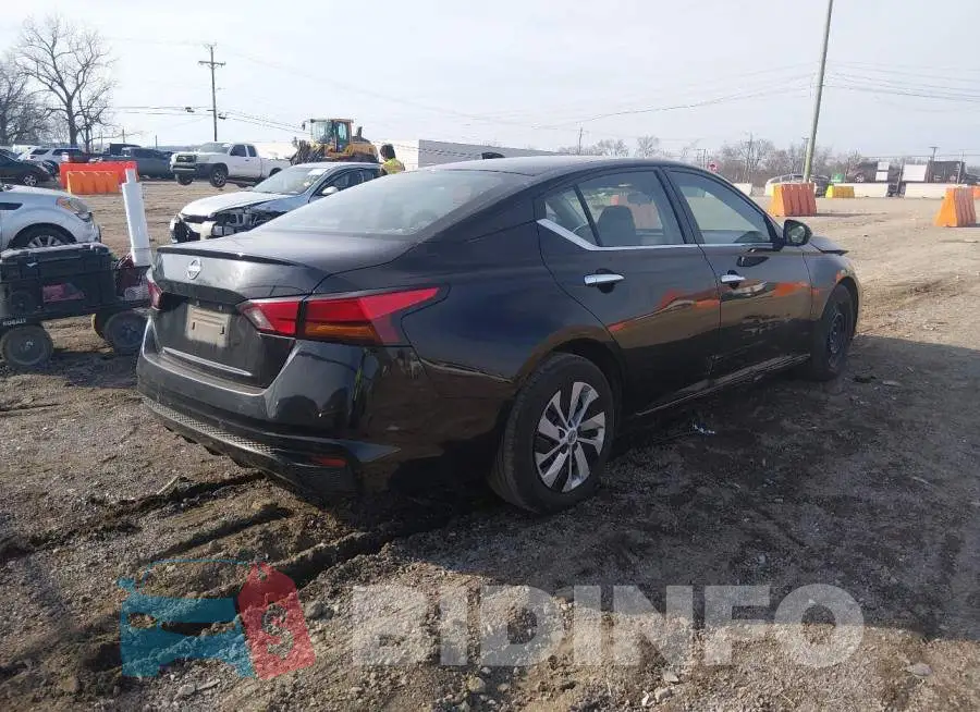 1N4BL4BV2PN394457 Photo# 4