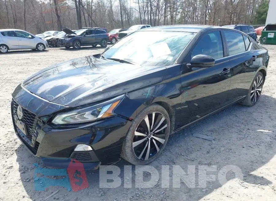 1N4BL4CV9KC118909 Photo# 2