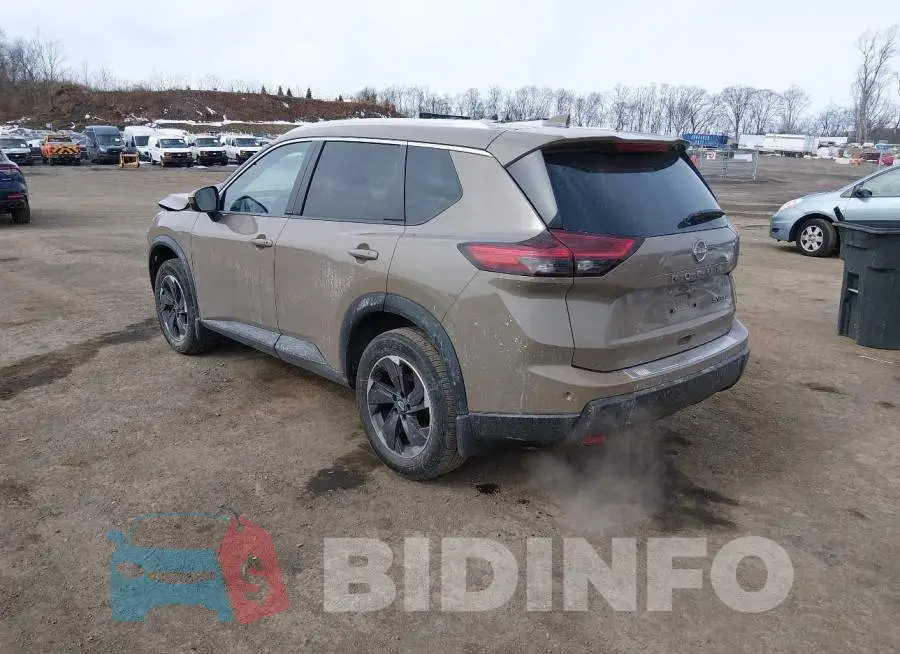 JN8BT3BB6RW435927 Photo# 3