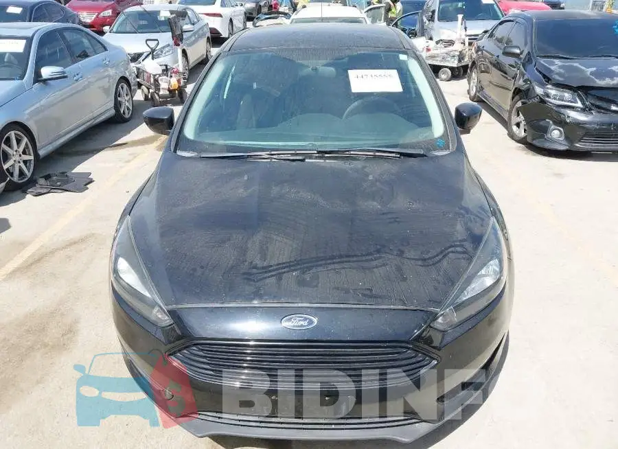 1FADP3FE2JL271021 Photo# 6