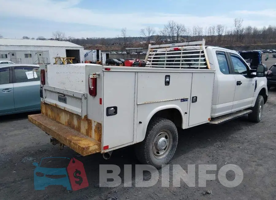 1FT7X2B67KEC46654 Photo# 4
