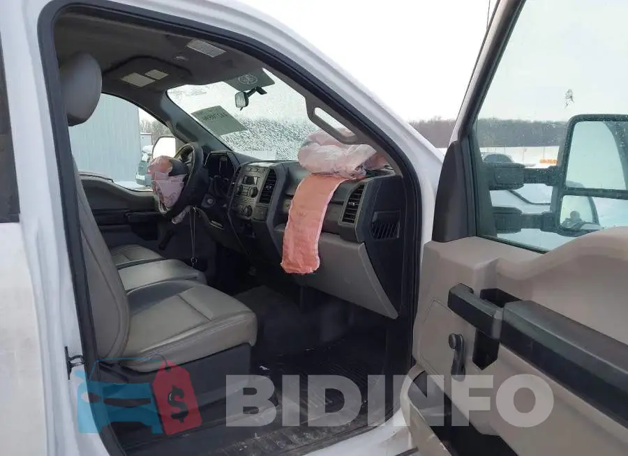 1FDBF2A63HEC81856 Photo# 5