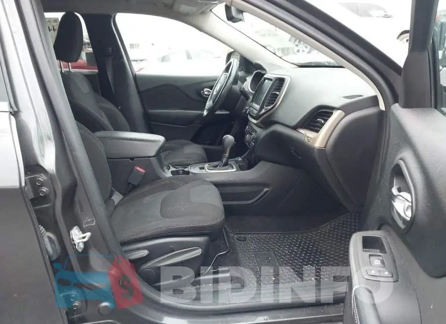 1C4PJMCB7HW537893 Photo# 5
