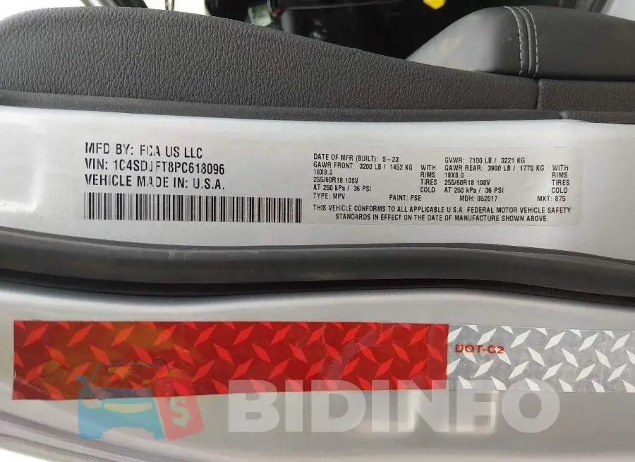 1C4SDJFT8PC618096 Photo# 9