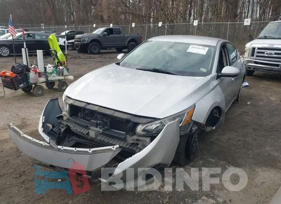 1N4BL4BV1LC130622 Photo# 2