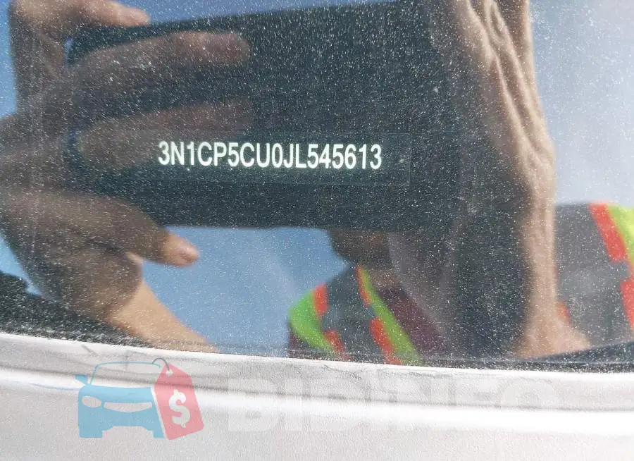 3N1CP5CU0JL545613 Photo# 9